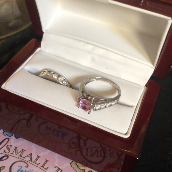 Platinum and Diamond wedding ring setting semi-mount - Picture 4 of 16